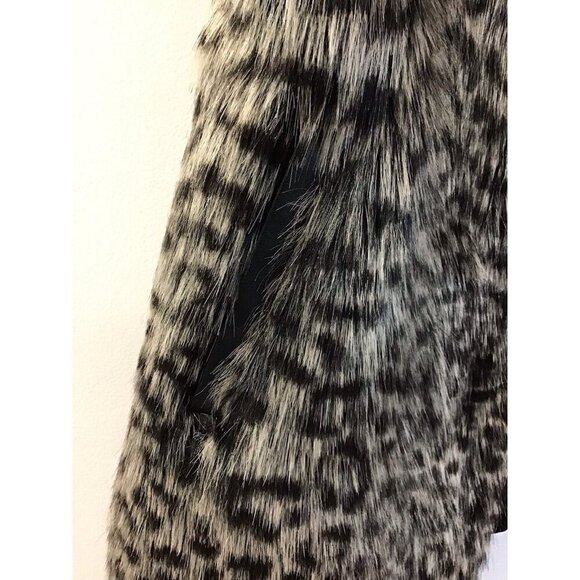 Womens Via Spiga Vest Size M/L Front Pockets Zippered Imitation Fur 🤩 - Picture 5 of 6